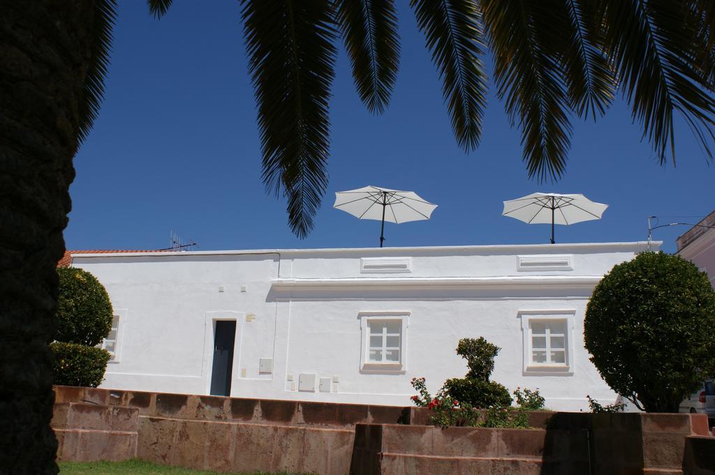 Casa Do Largo * 西尔韦斯